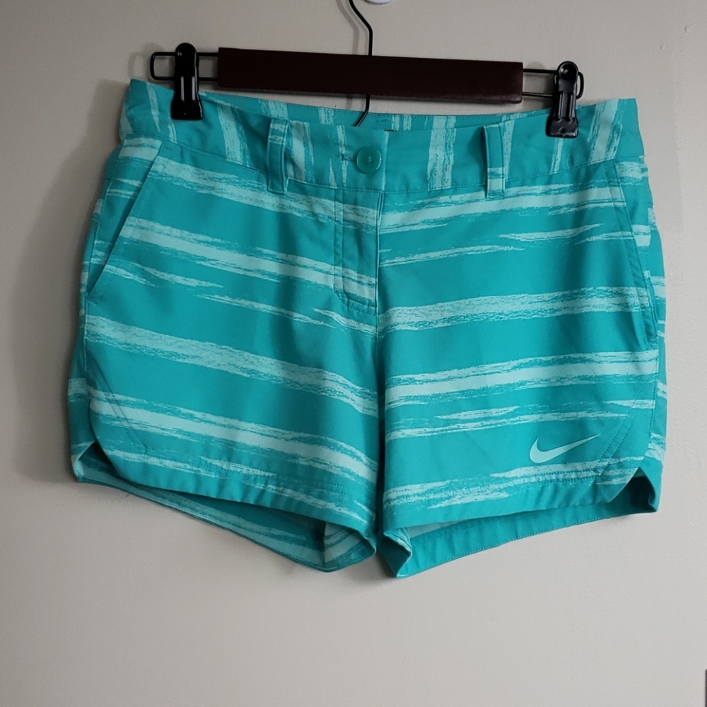 Like New Aqua Green NIKE Golf Active Shorts
